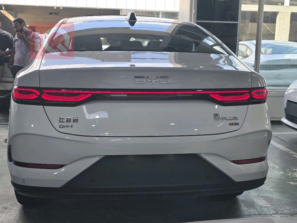 بي واي دي Qin Plus